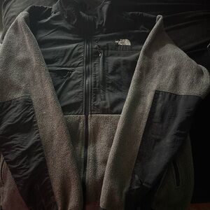 The North Face Men's Black and Gray Performance Jacket